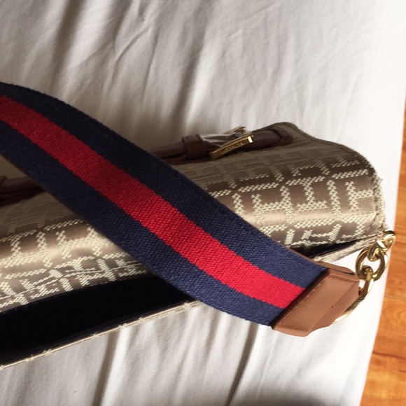 TOMMY HILFIGER shoulder bag BNWOT - Picture 5 of 8
